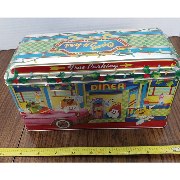 M&M Christmas Village Brand Diner Number 4 1996 Vintage Metal Tin - Picture 9 of 10